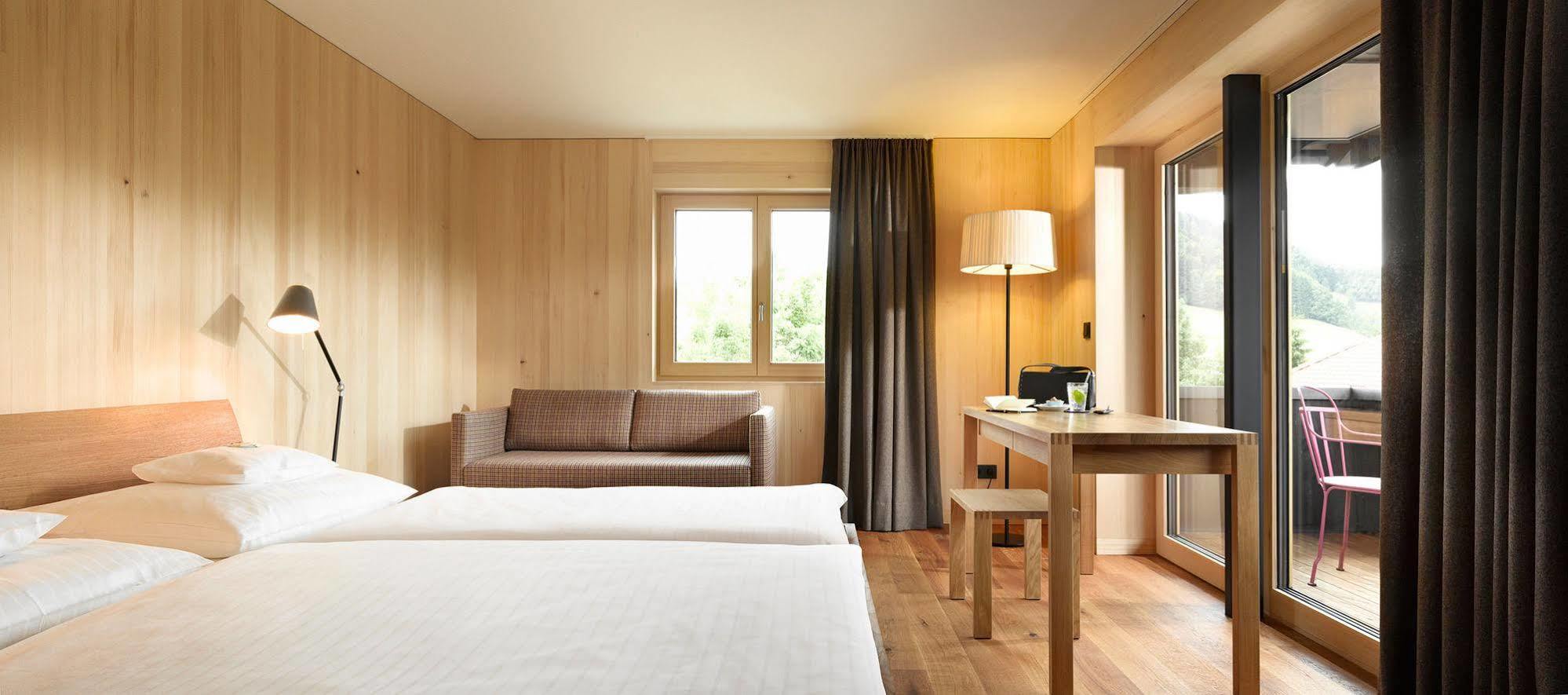 Hotel Gasthof Krone Hittisau Exterior foto